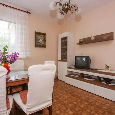 Apartamento Zana Trogir