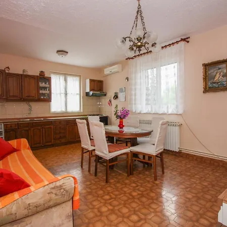 Apartamento Zana *