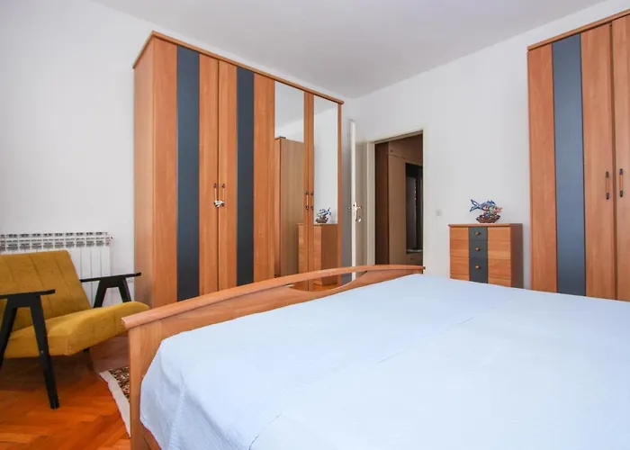 Zana Apartment Trogir